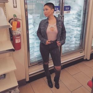 Meet your Posher, Janis